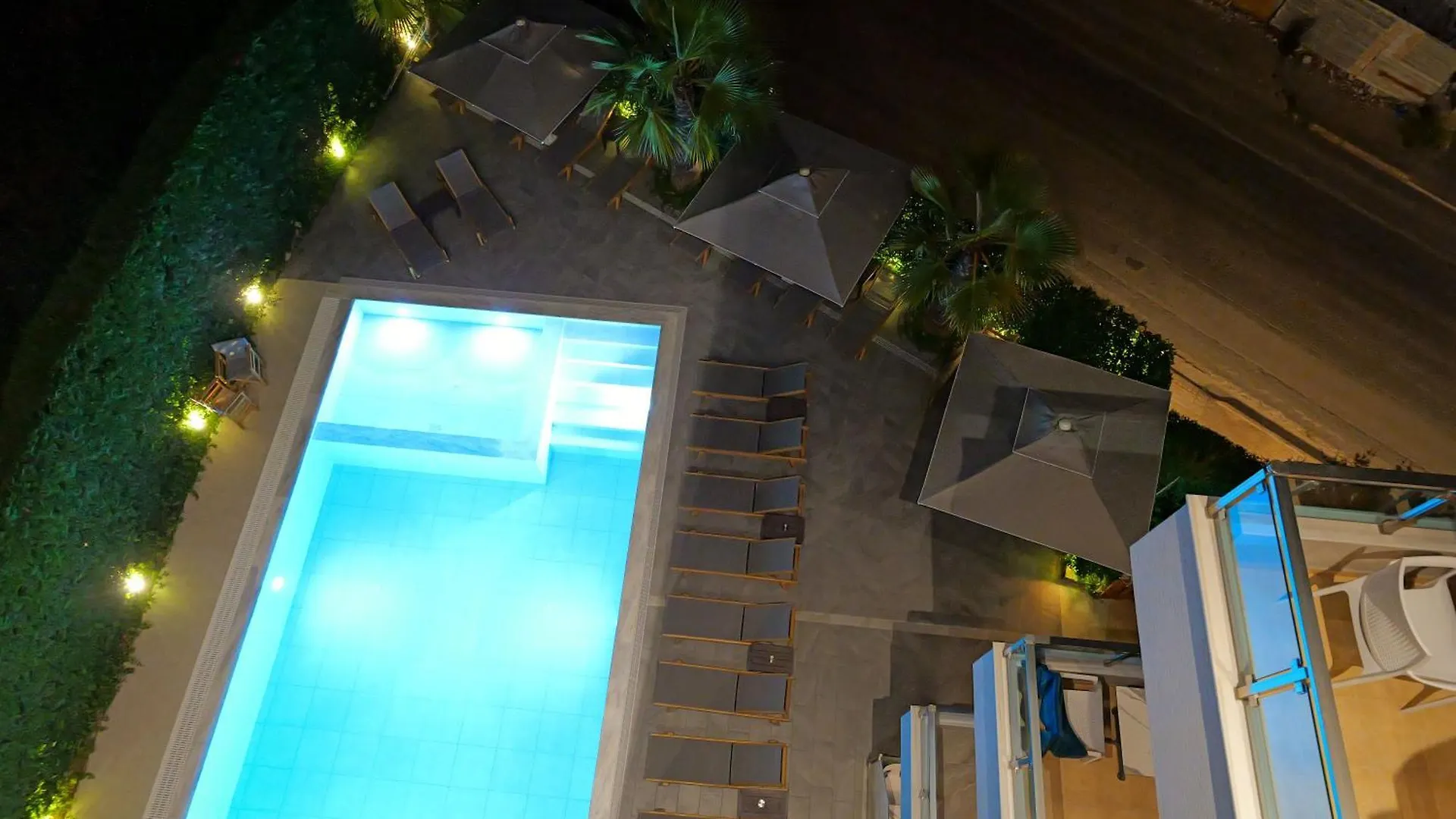 Heksamil Hotel  Ksamil