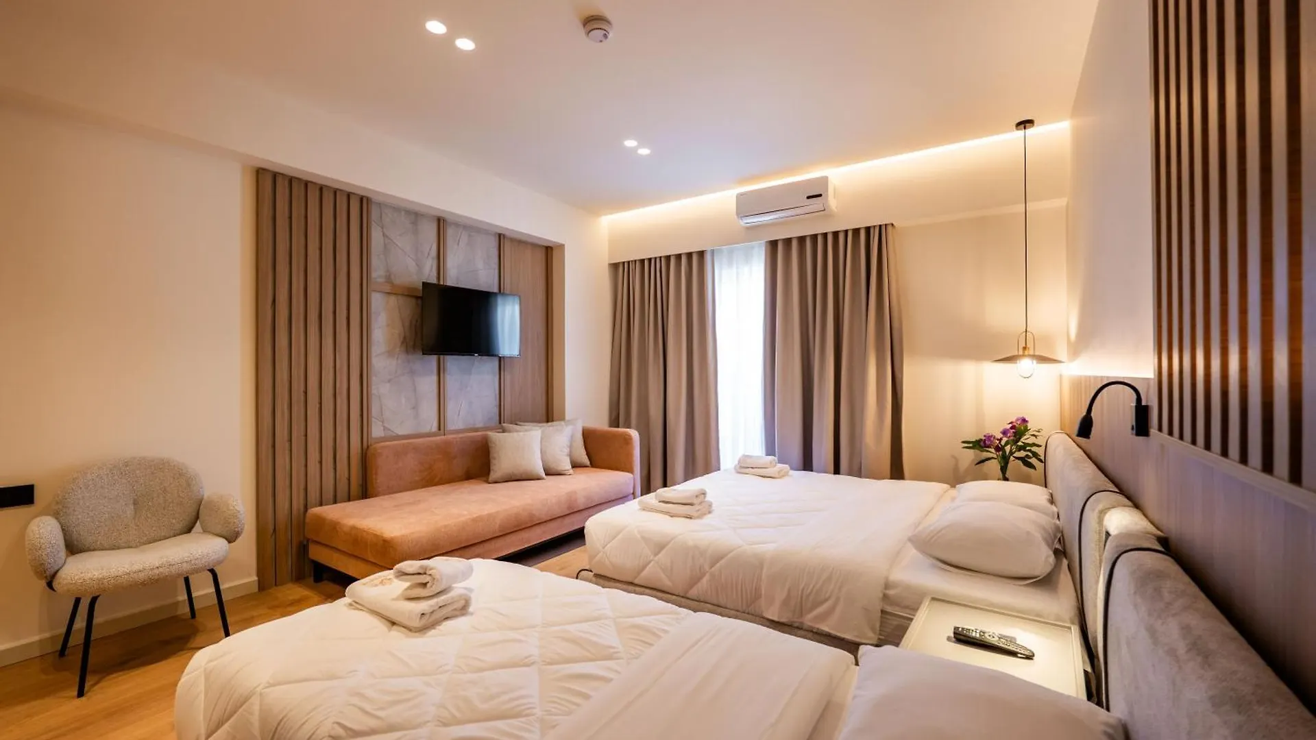Heksamil Hotel Εξαμίλιο