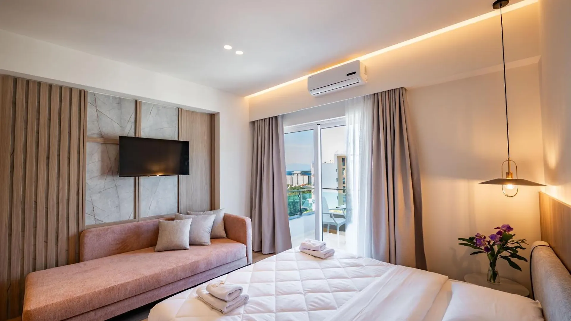 Heksamil Hotel Εξαμίλιο