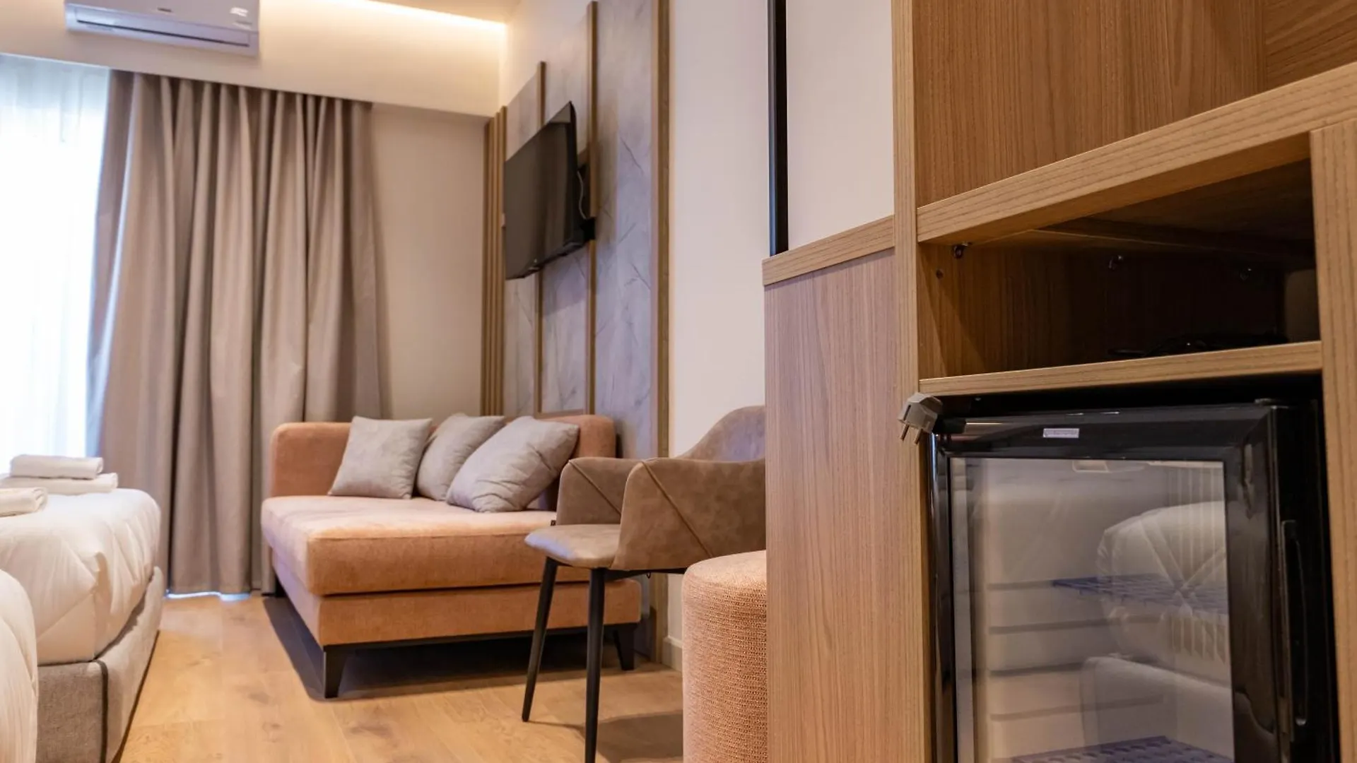 Heksamil Hotel  Εξαμίλιο