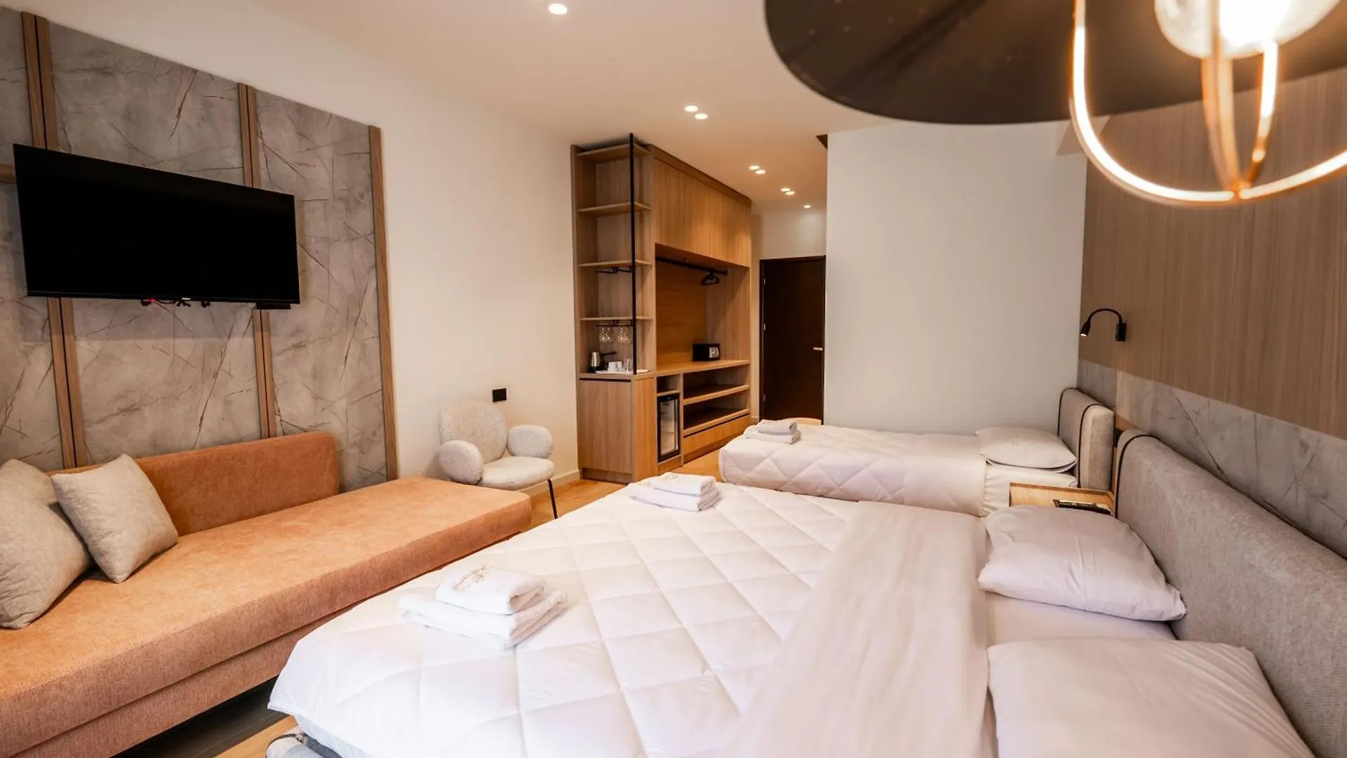 Heksamil Hotel  Εξαμίλιο