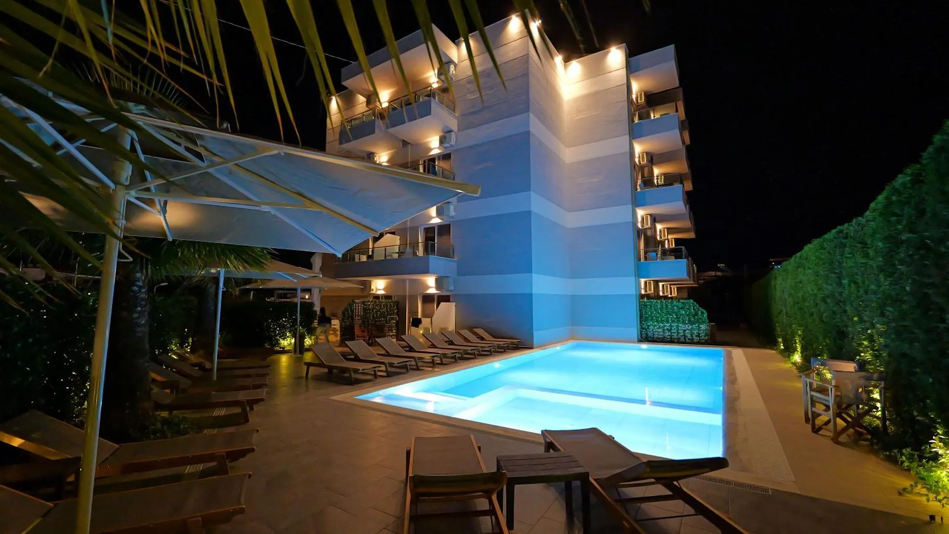Heksamil Hotel  Ksamil