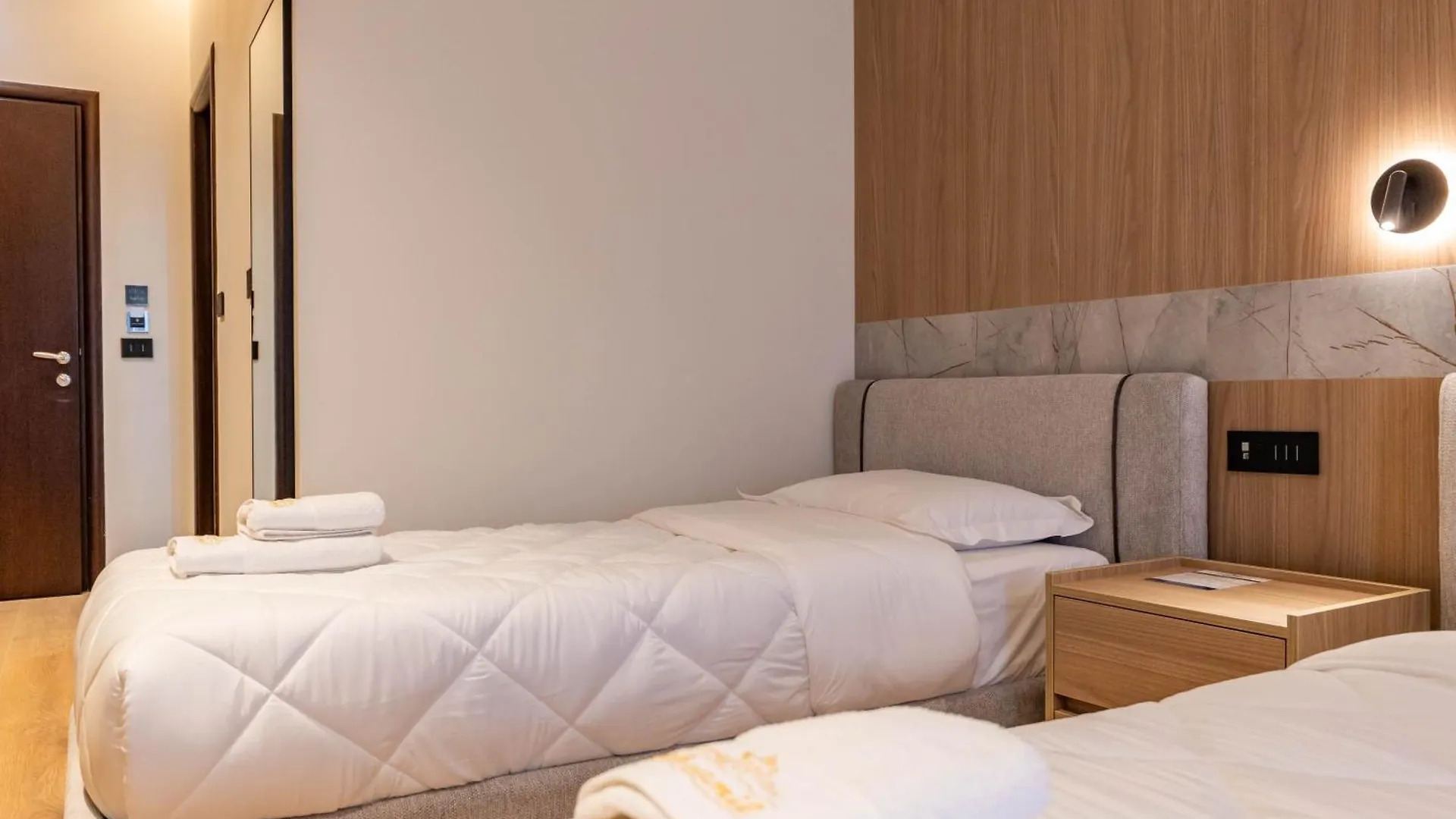 Heksamil Hotel 4*, Ksamil